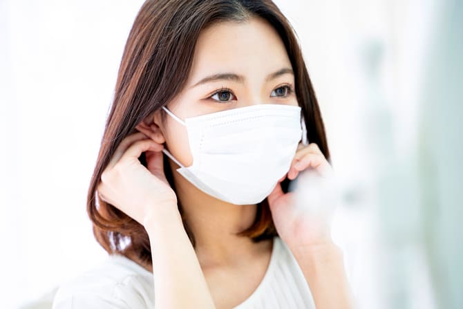顔の脂肪吸引は固定が不要