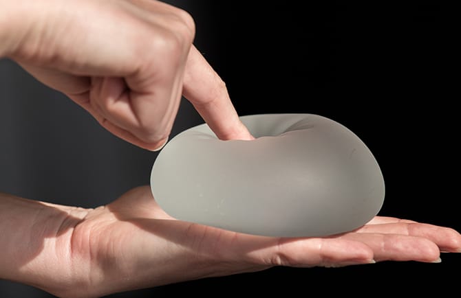 ジェル充填率100%でリスク減