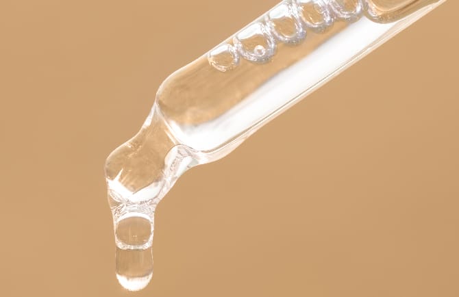 厚生労働省・KFDAに認可されたヒアルロン酸を使用